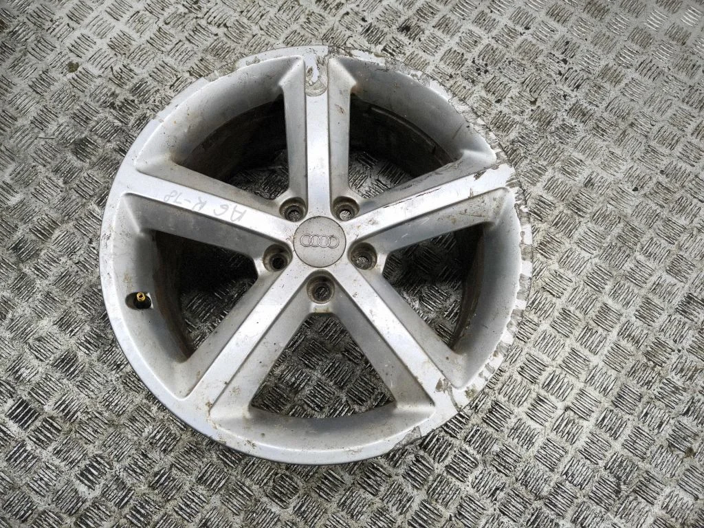 R18 valuvelg (-veljed) – Audi A4 Allroad B8 (2008-2016)
