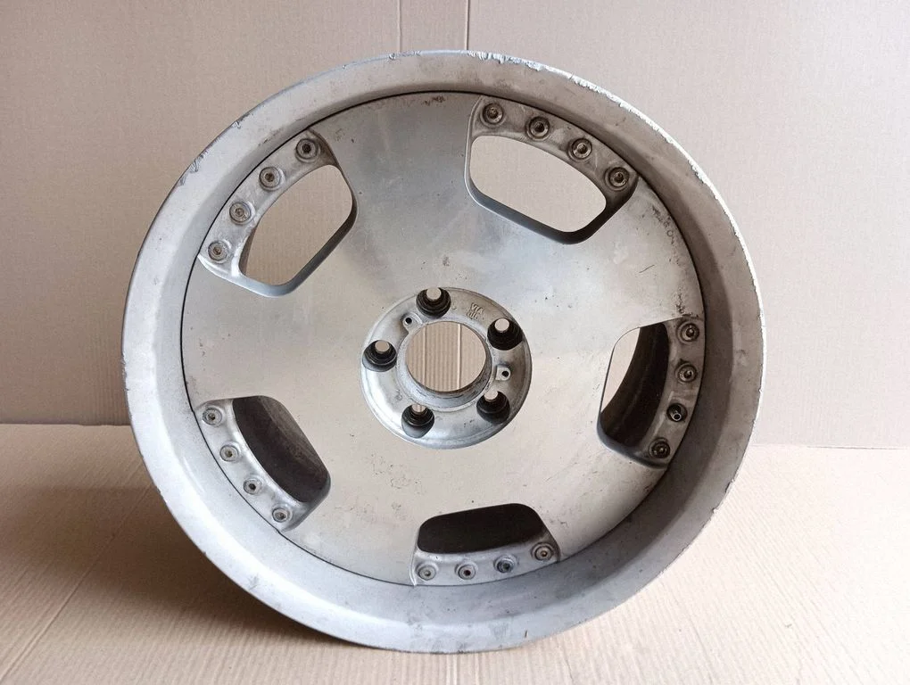R18 alloy rim R04075
