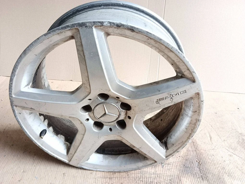 R18 vieglmetāla disks (-i) A1694011602