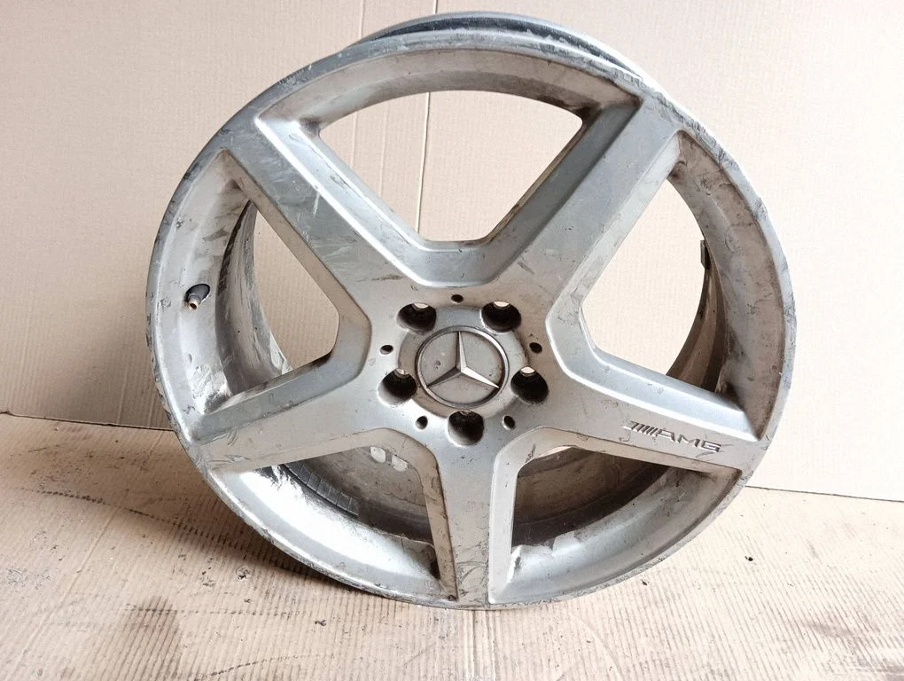 R18 vieglmetāla disks (-i) A1694011602