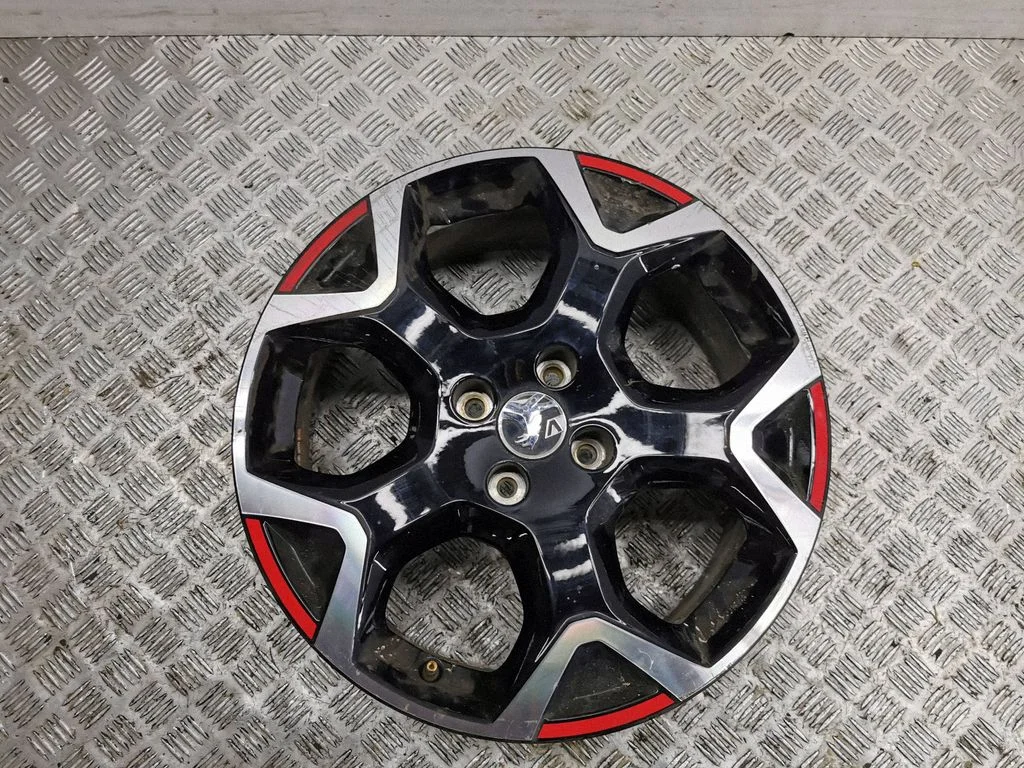 R18 alloy rim 9835097680