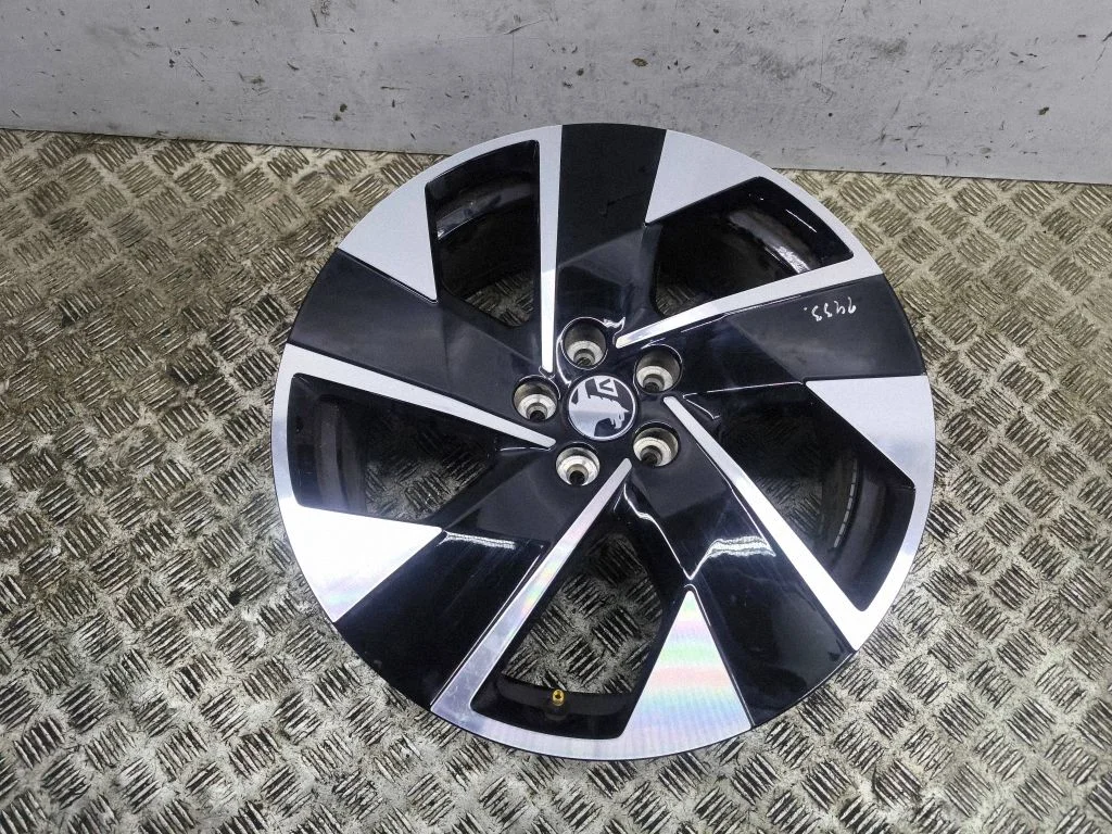 R19 alloy rim 9851867480