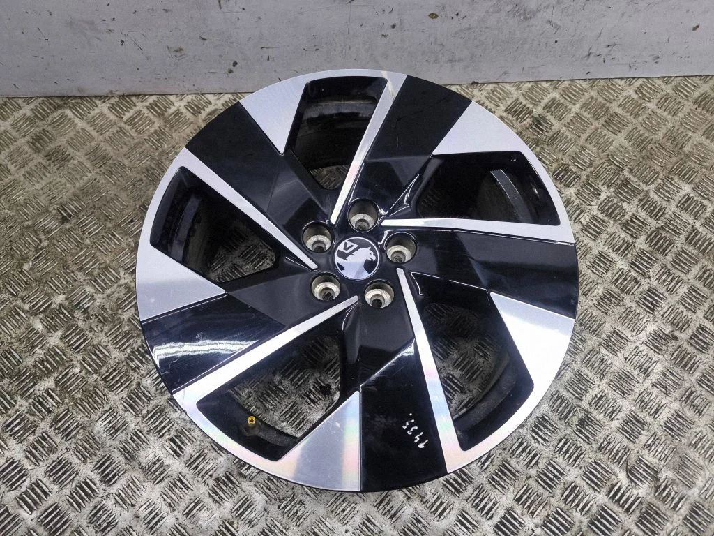 R19 alloy rim 9851867480