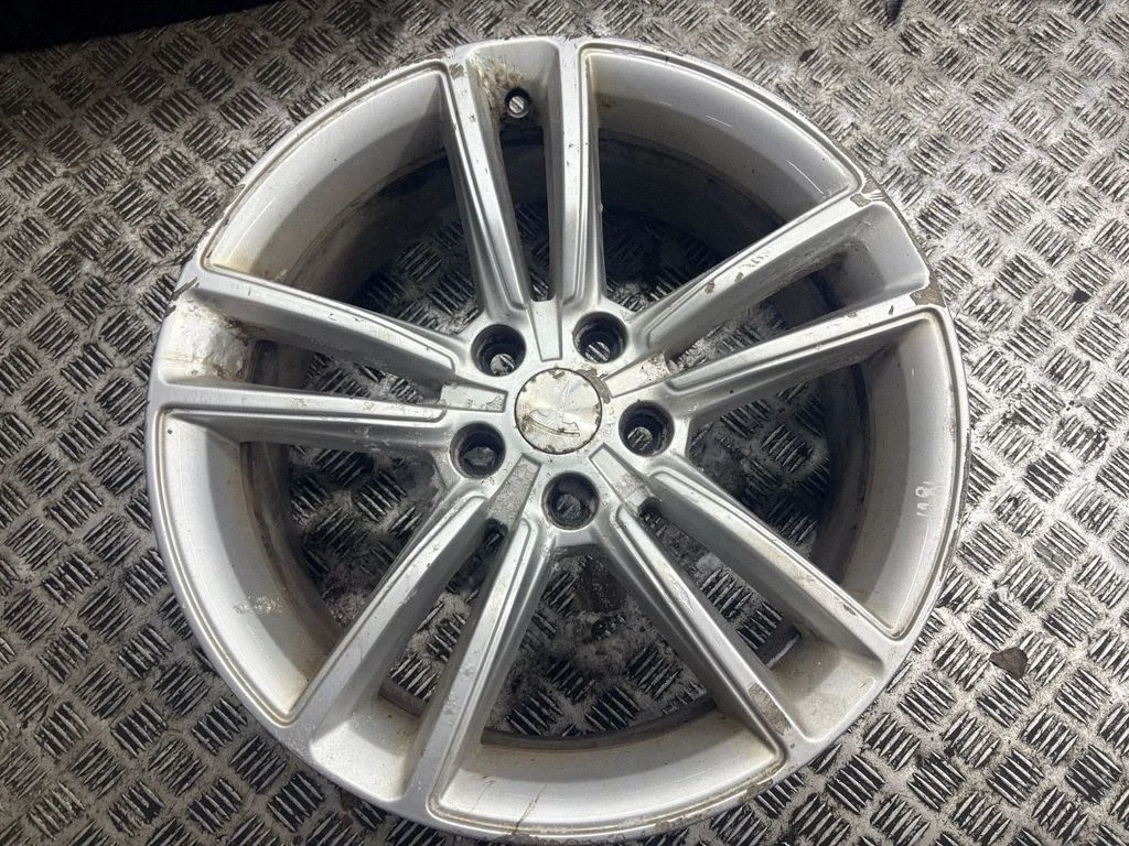R19 alloy rim 600721400D