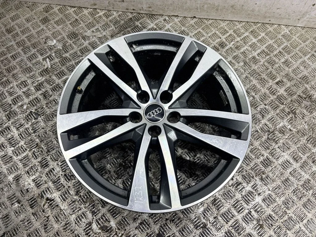 R19 alloy rim 4K0601025H