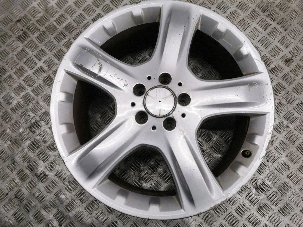 R19 alloy rim A1644011202