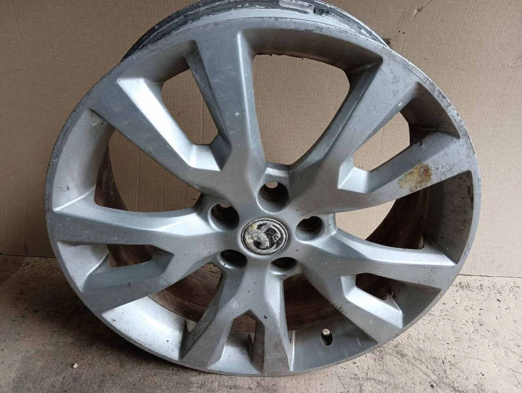 R19 alloy rim 95151233
