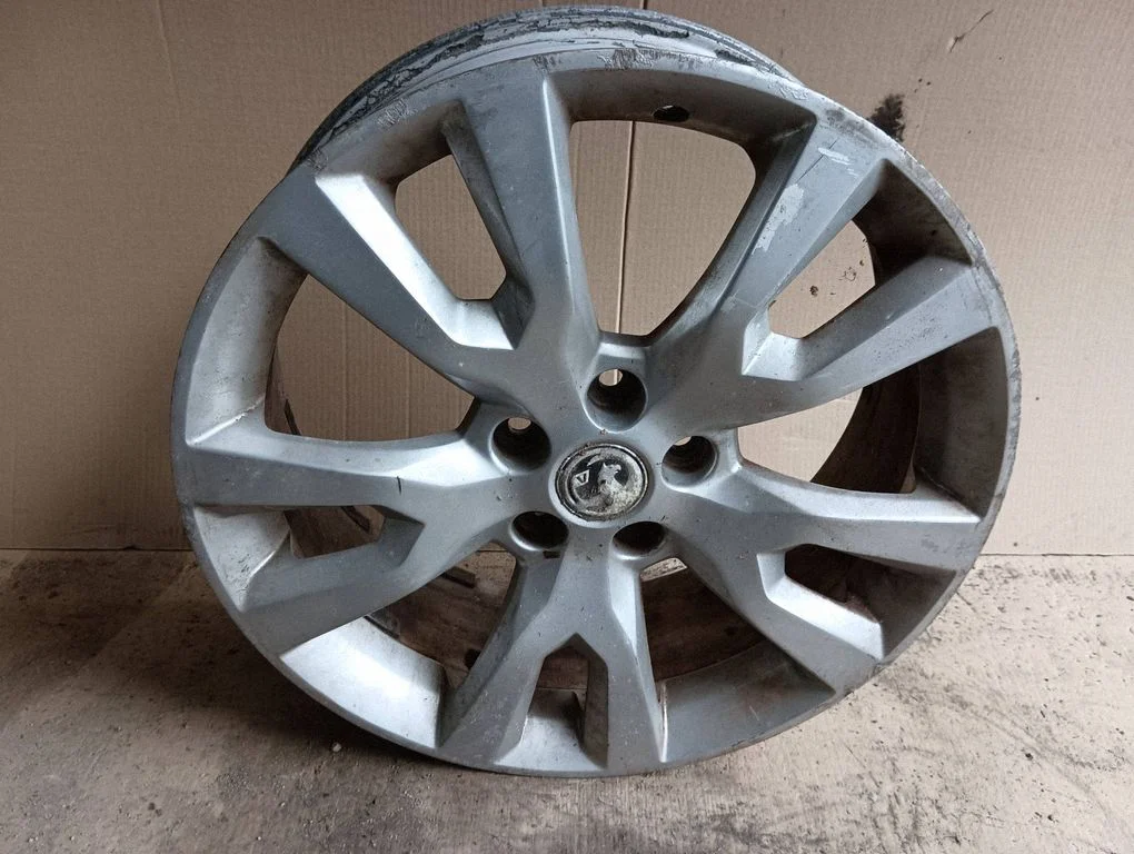 R19 alloy rim 95151233