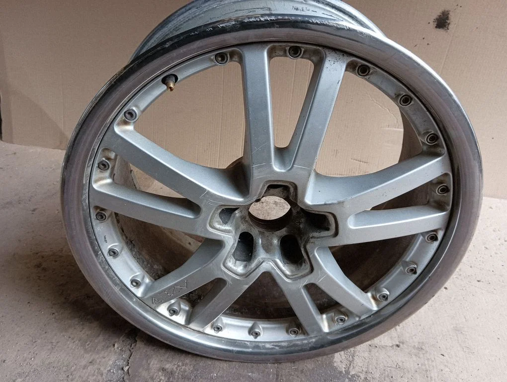 R19 alloy rim AZK31002