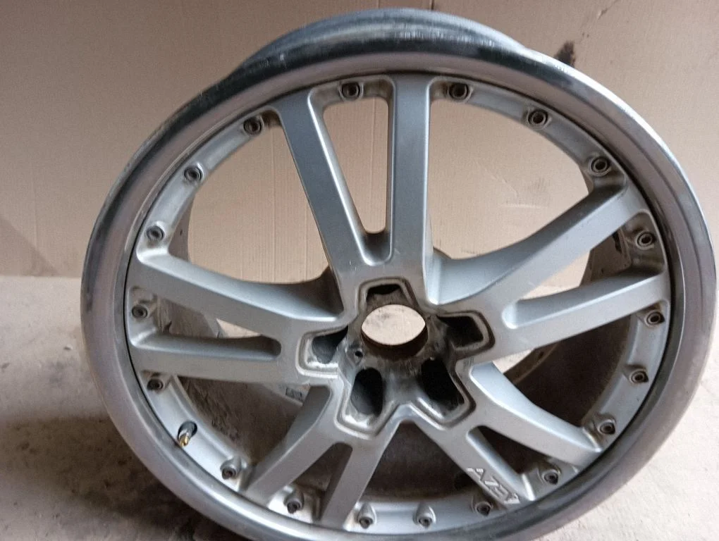 R19 alloy rim AZK31002