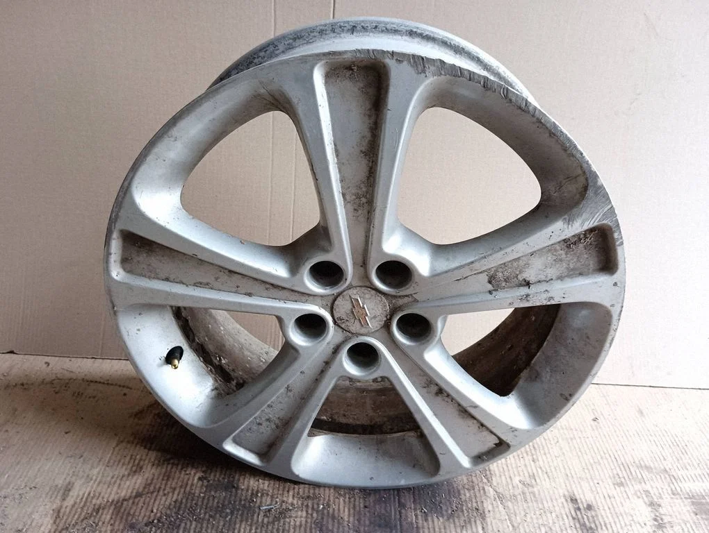 R19 alloy rim 9598315