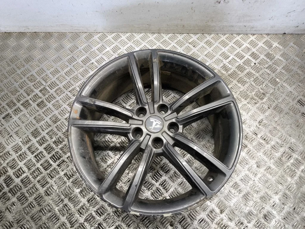 R19 alloy rim 600721400D