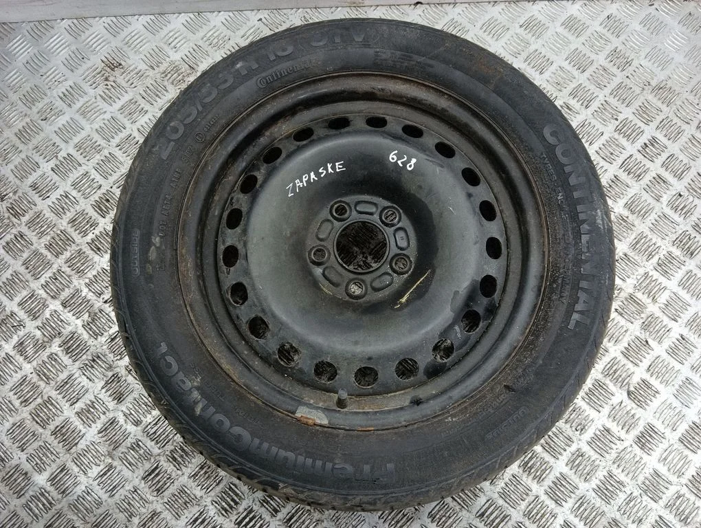 R16 rezerves ritenis