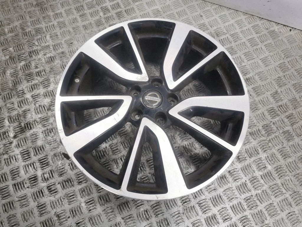 R19 alloy rim