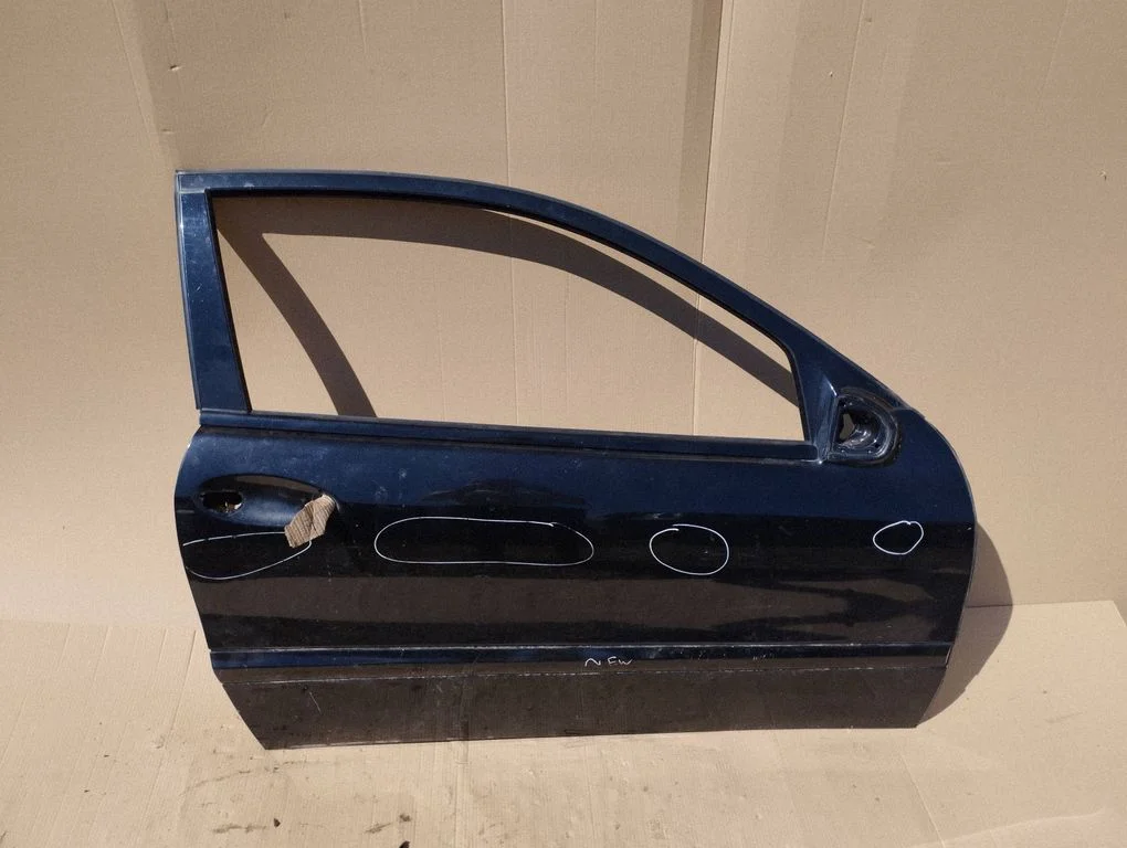 Front door coupe – right
