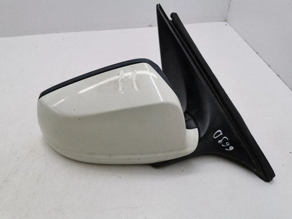 Mehaaniline välispeegel – BMW 5-seeria F10 F11 (2009-2016)