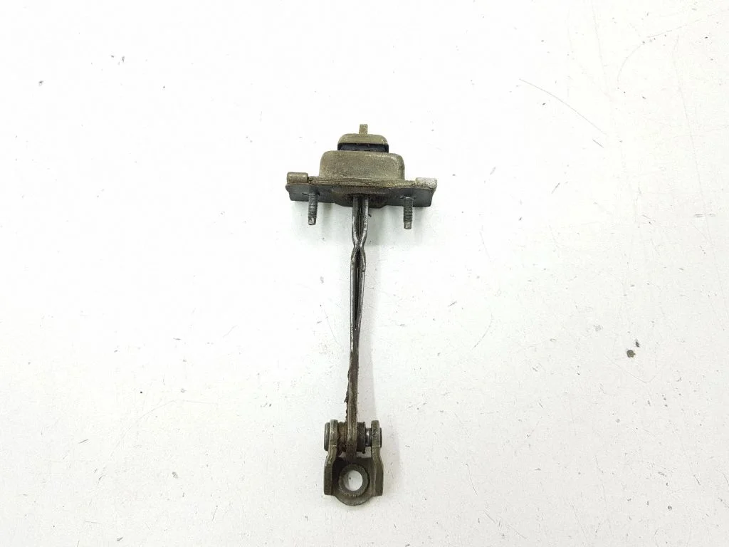Front door check strap stopper – right