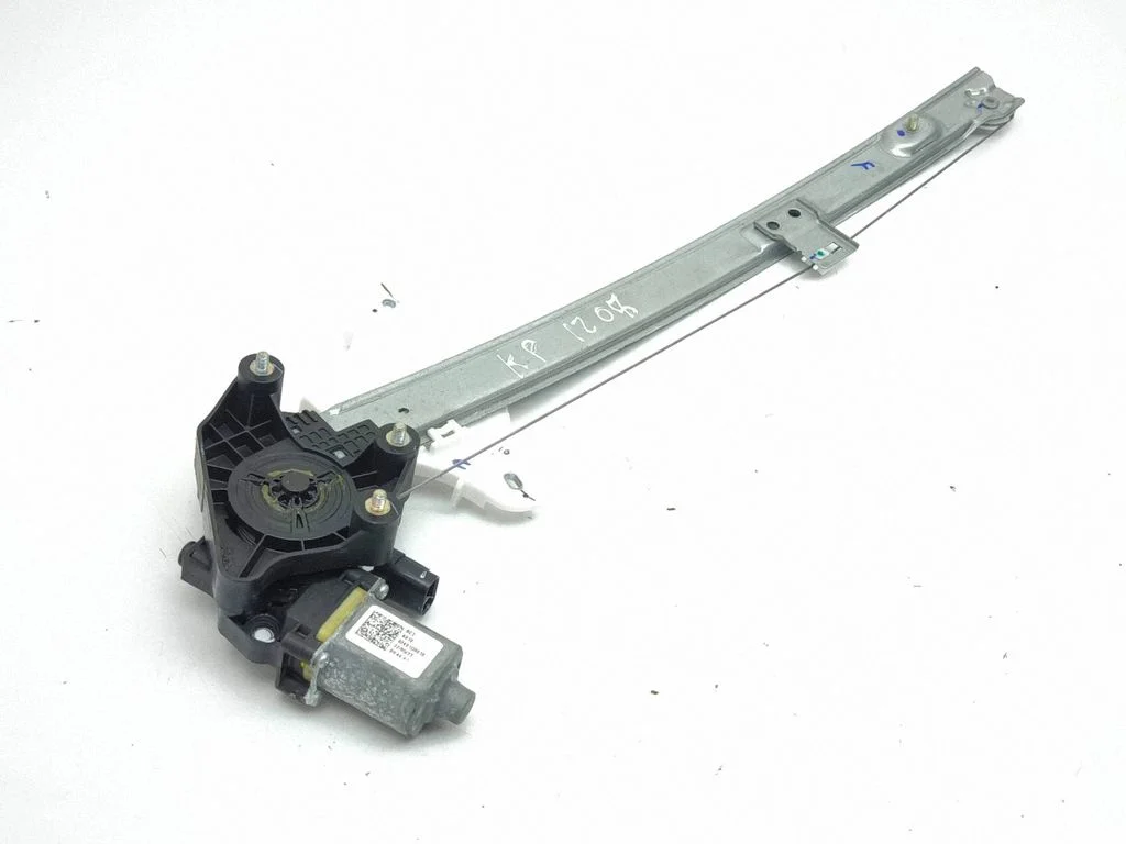 Front door window regulator with motor 82450Q0000