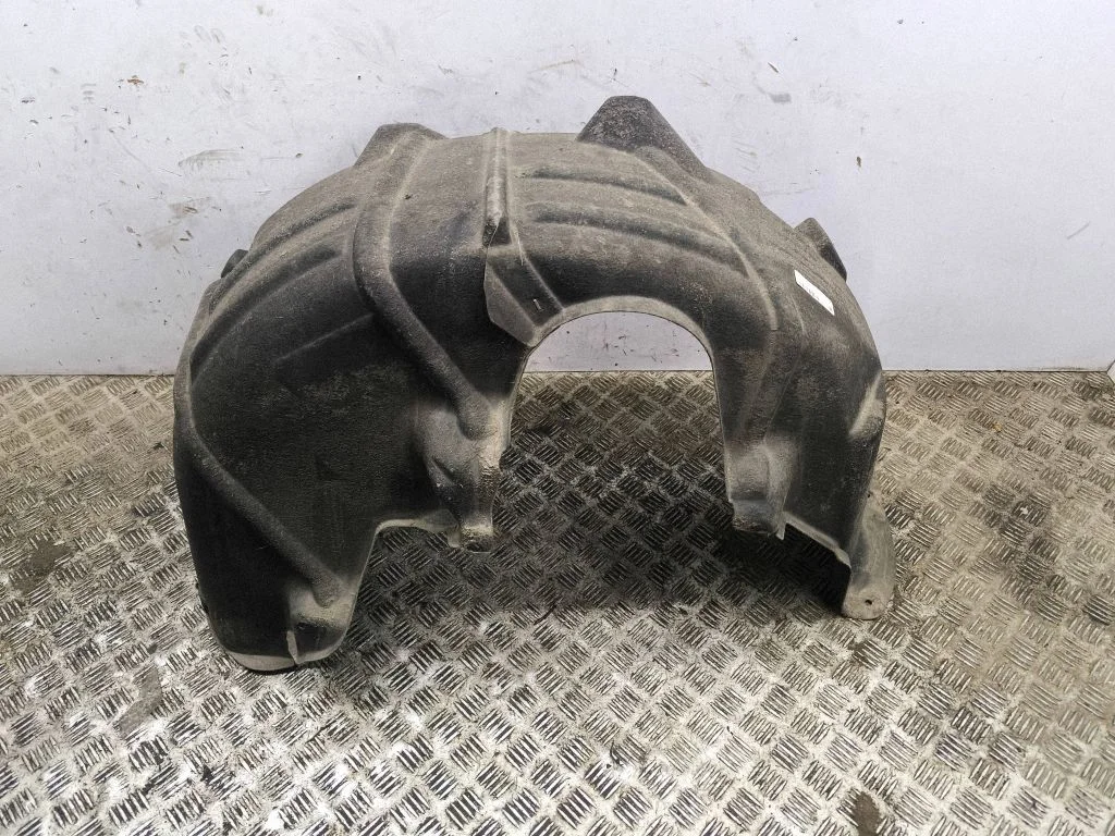 Rear arch fender liner splash guards R2KBR278B50AE