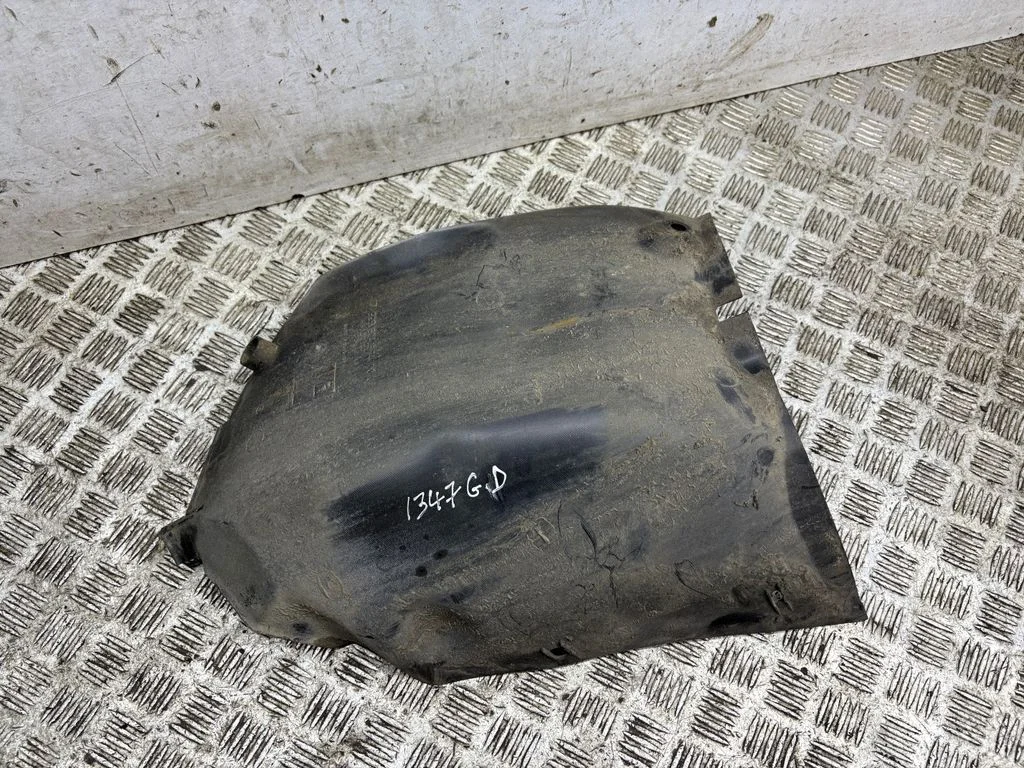 Rear arch fender liner splash guards 99650457400