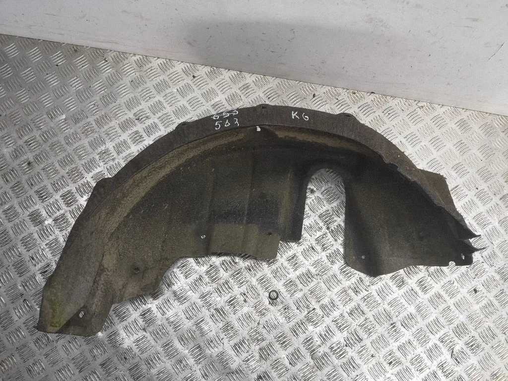 Rear arch fender liner splash guards – left
