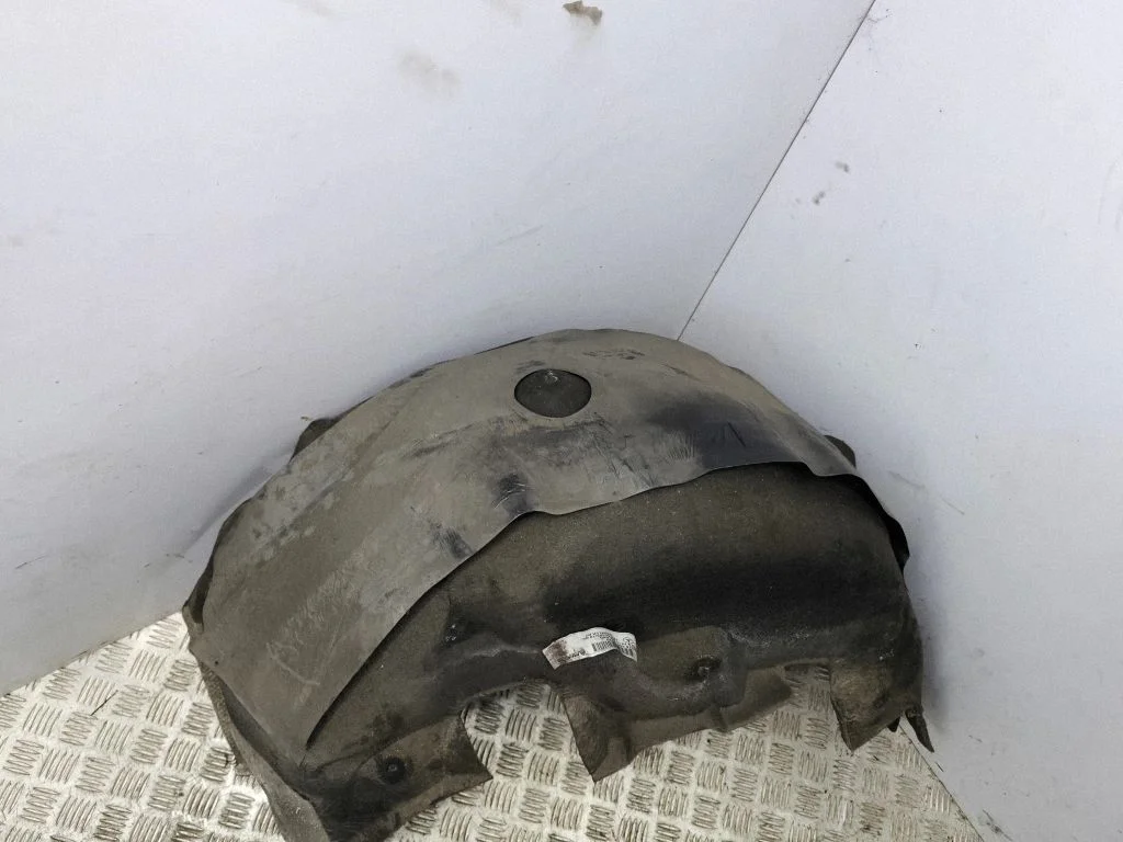 Rear arch fender liner splash guards A2186901530