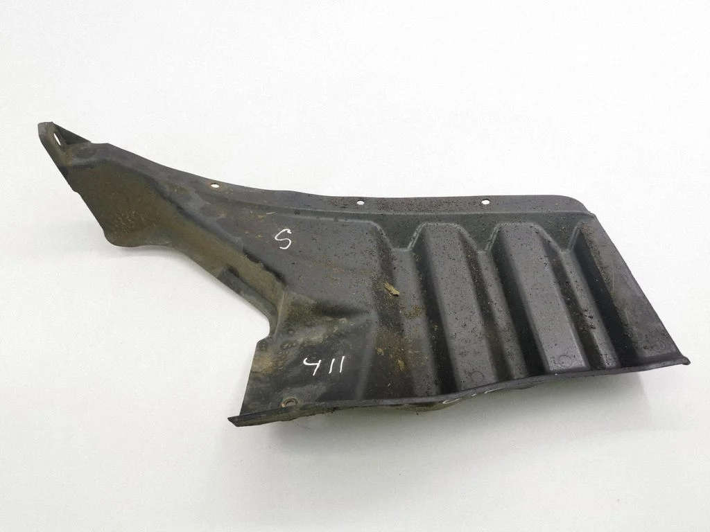Rear arch fender liner splash guards 5370B015