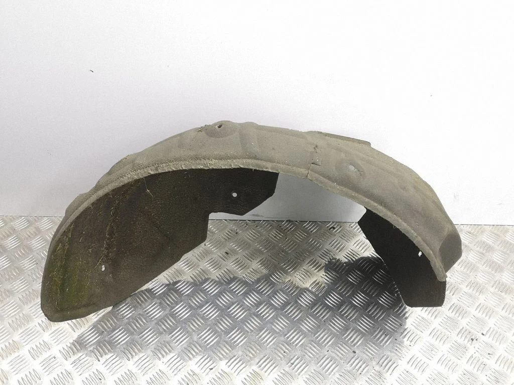 Rear arch fender liner splash guards – left