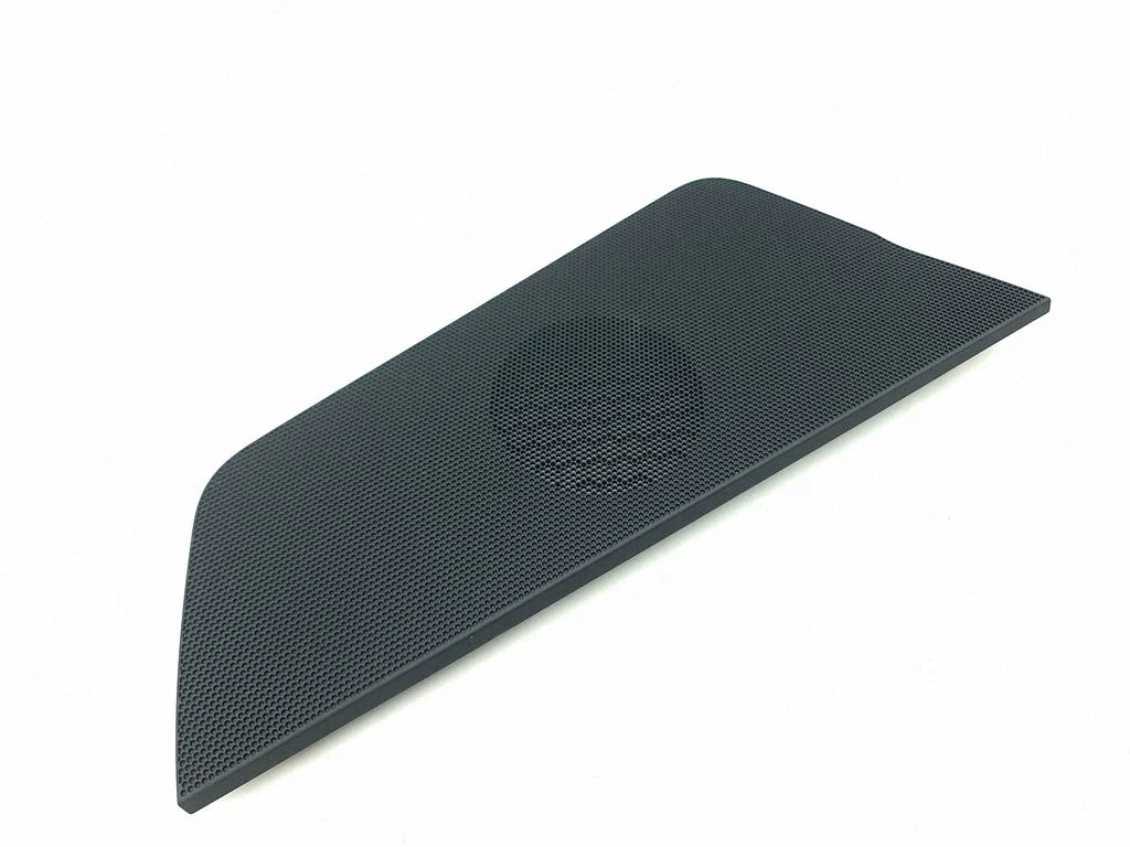 Dash center speaker trim cover – Volkswagen e-Golf (2014-)