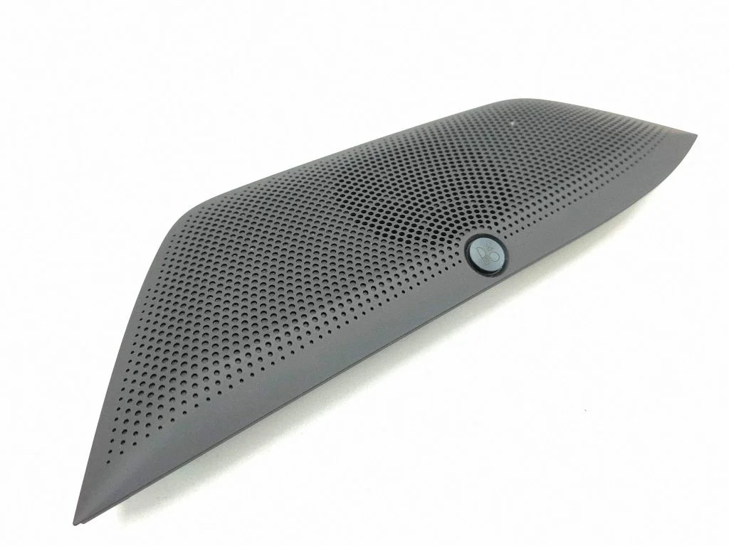 Dash center speaker trim cover LV4BS046A26BD