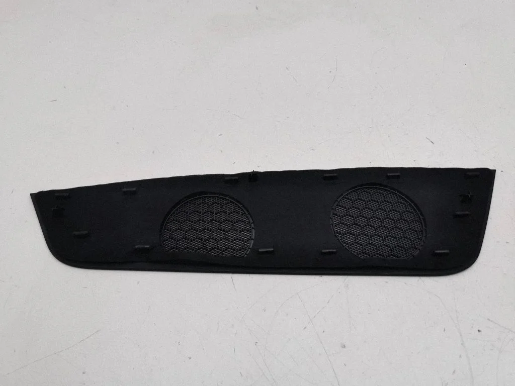 Dash center speaker trim cover 8Y2857367