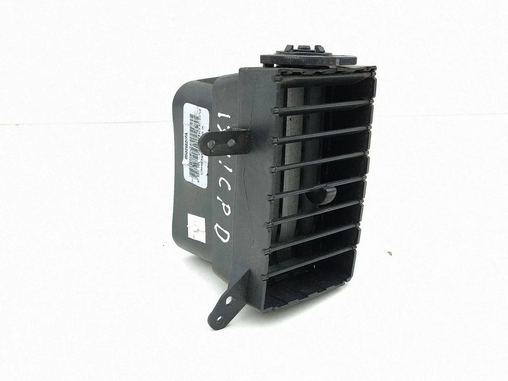 Dash center air vent grill 05028820AA