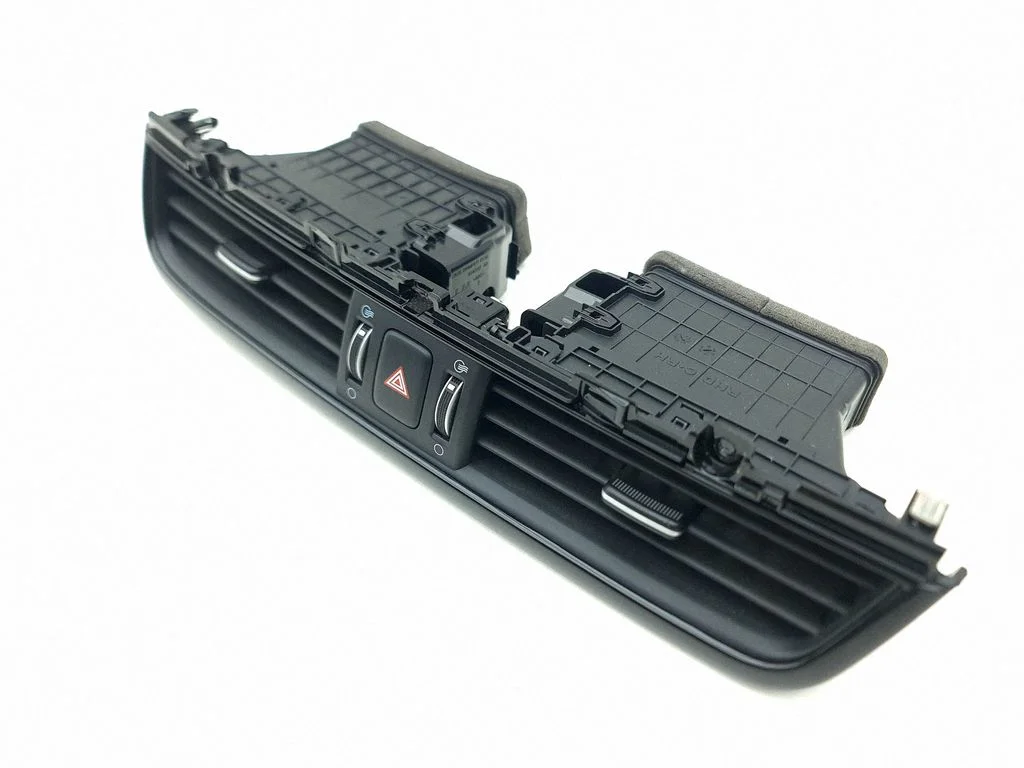 Dash center air vent grill – KIA Optima (2015-2020)