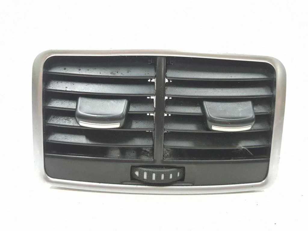 Dash center air vent grill – Audi A6 Allroad C6 (2006-2011)