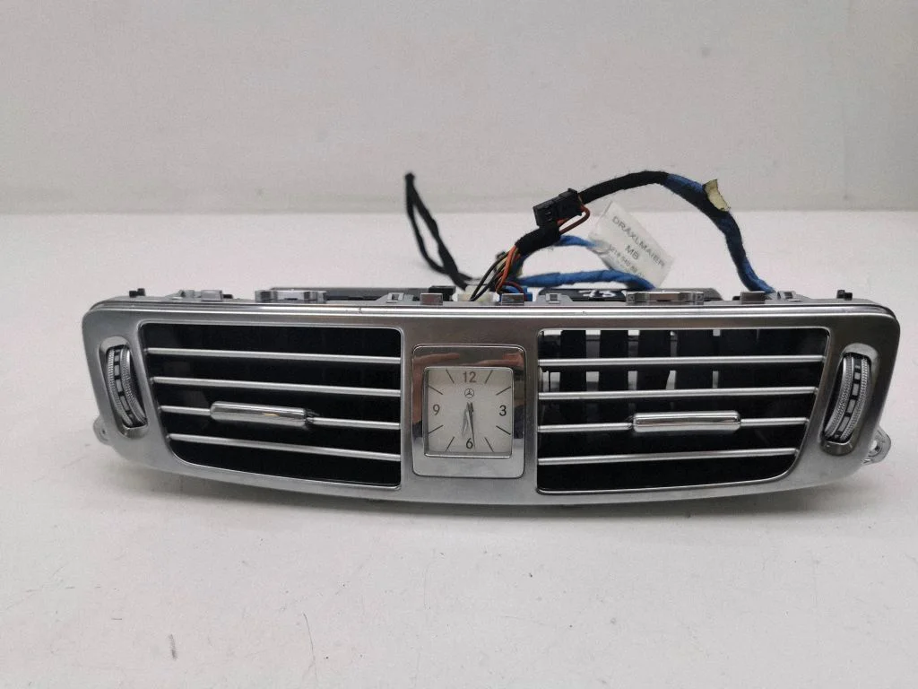 Dash center air vent grill A2188300054