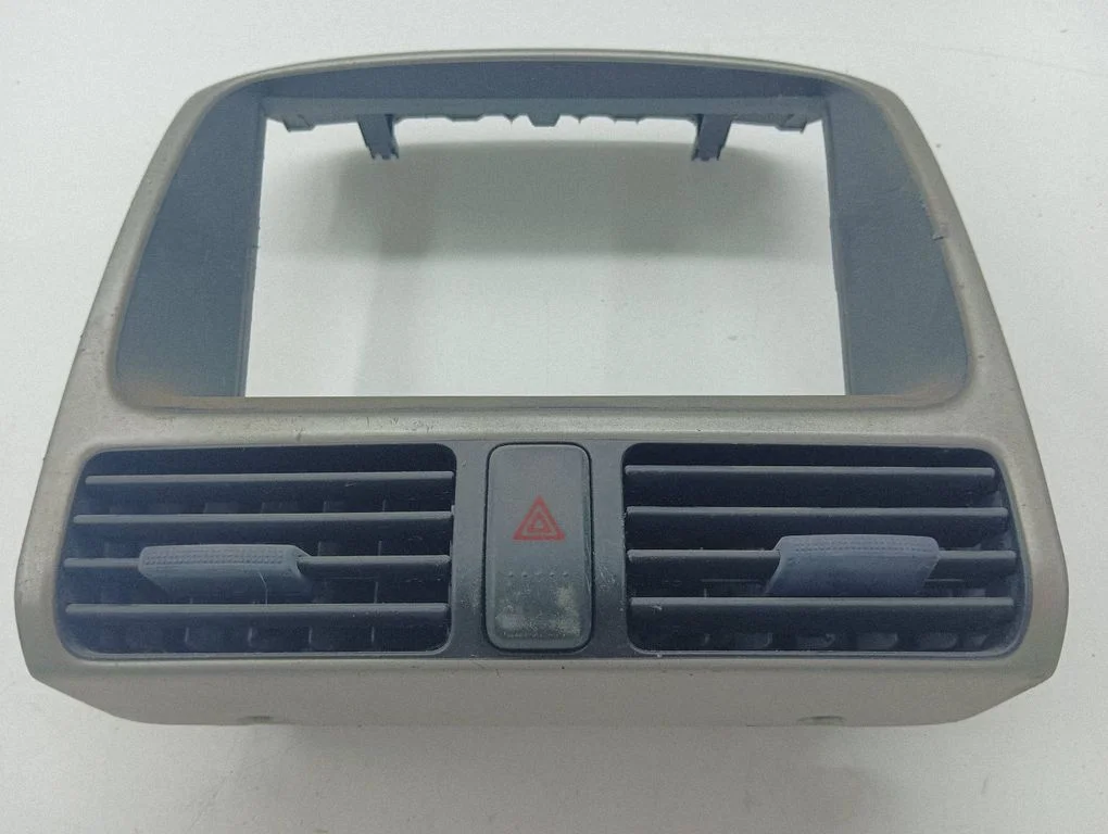 Dash center air vent grill 77250S9A0131