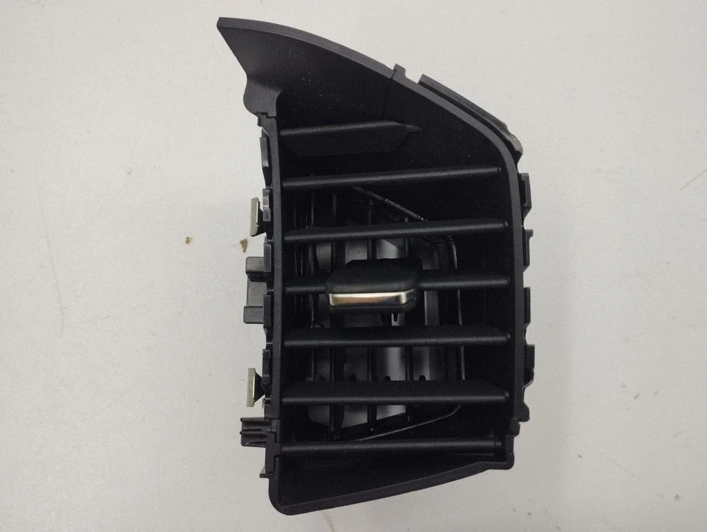 Dash center air vent grill 9836277680