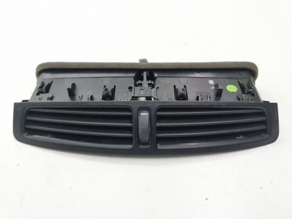 Dash center air vent grill 07468003