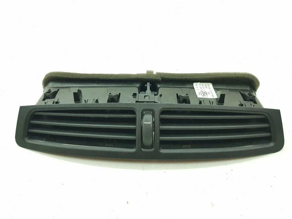 Dash center air vent grill AM51R01815ACW