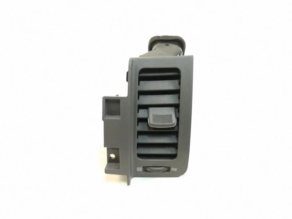 Dash center air vent grill 68750JG00B