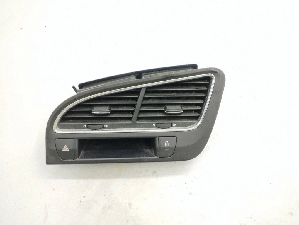 Dash center air vent grill 9688836877