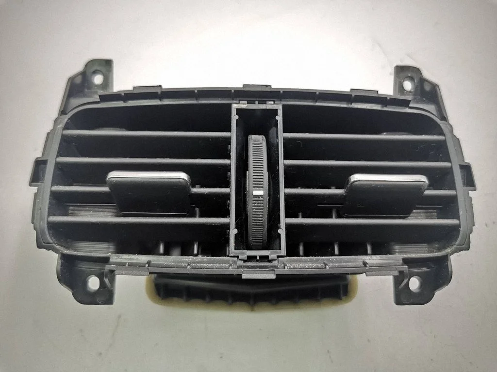 Dash center air vent grill B5465631100