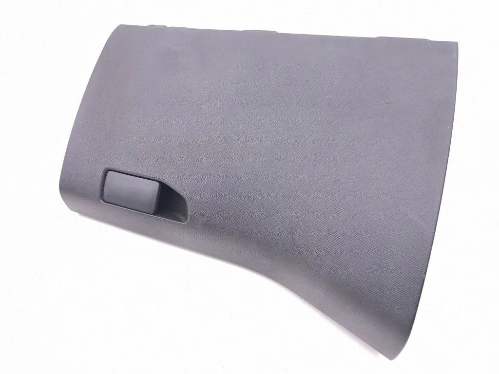 Glove box X48815