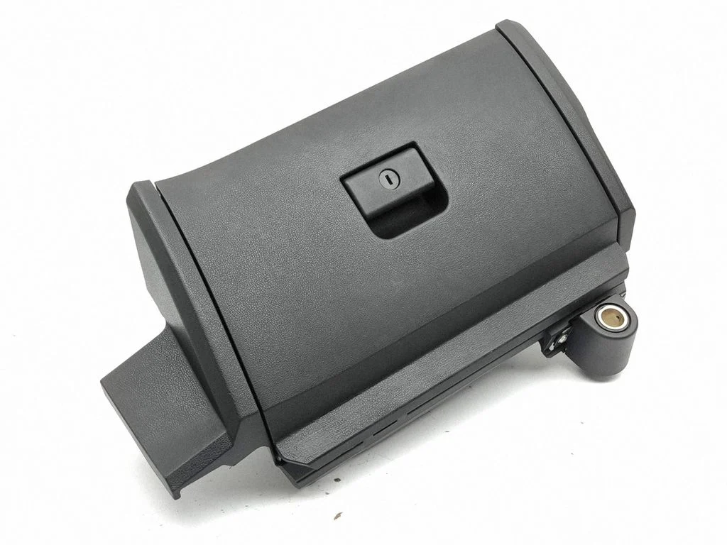 Glove box 10811B1950