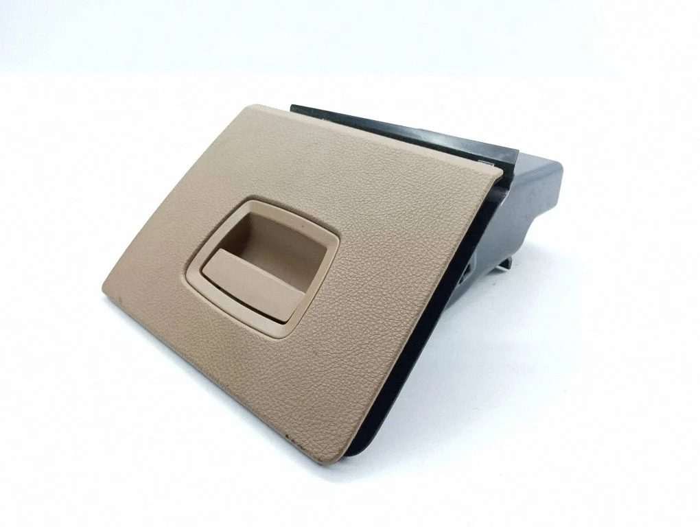 Glove box 72458410