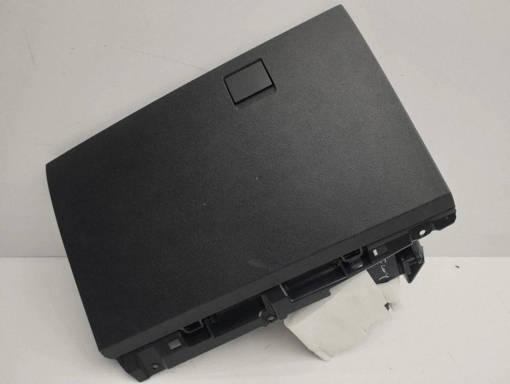 Glove box 9831693580
