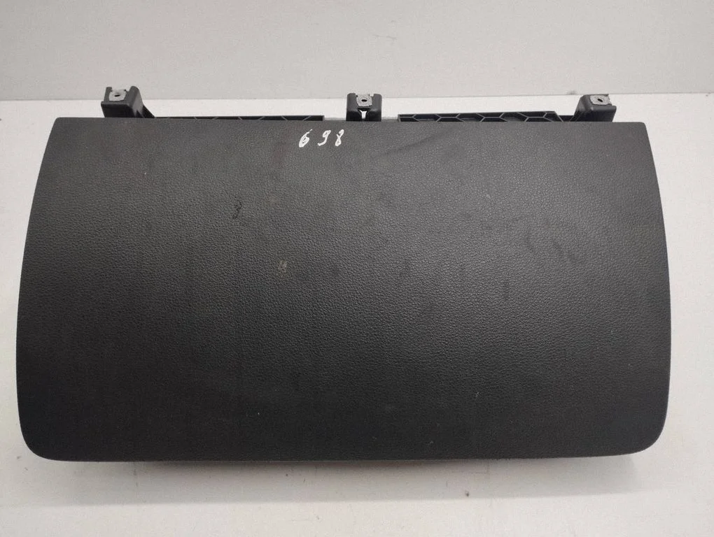 Glove box 4L2857035E