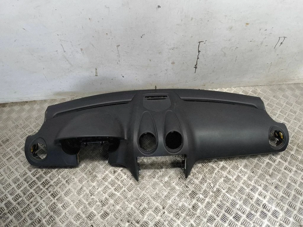 Dashboard A1646800387