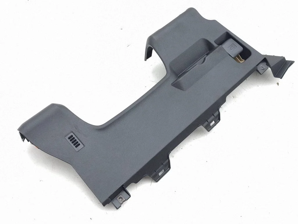 Dashboard lower bottom trim panel 5530242100