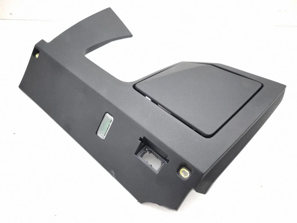 Paneļa apdares panelis (apakšējais) 8Y2863075A